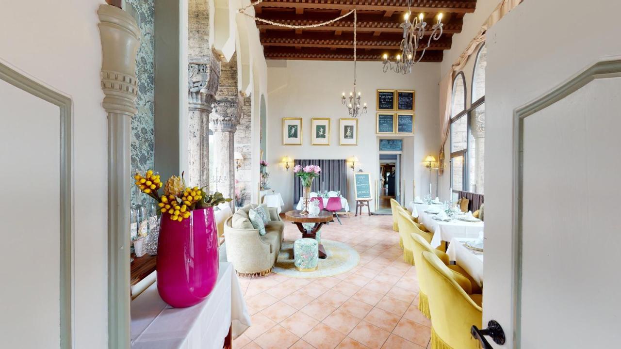 Schlosshotel Elgersburg ภายนอก รูปภาพ