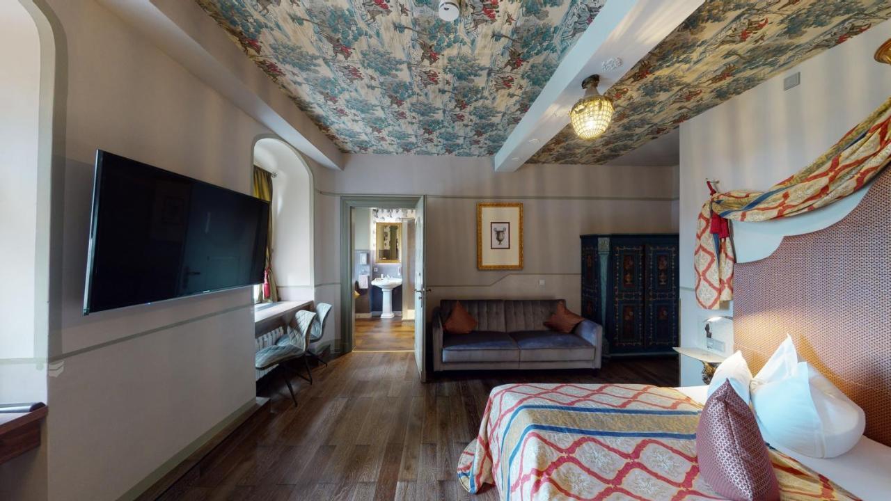 Schlosshotel Elgersburg ภายนอก รูปภาพ