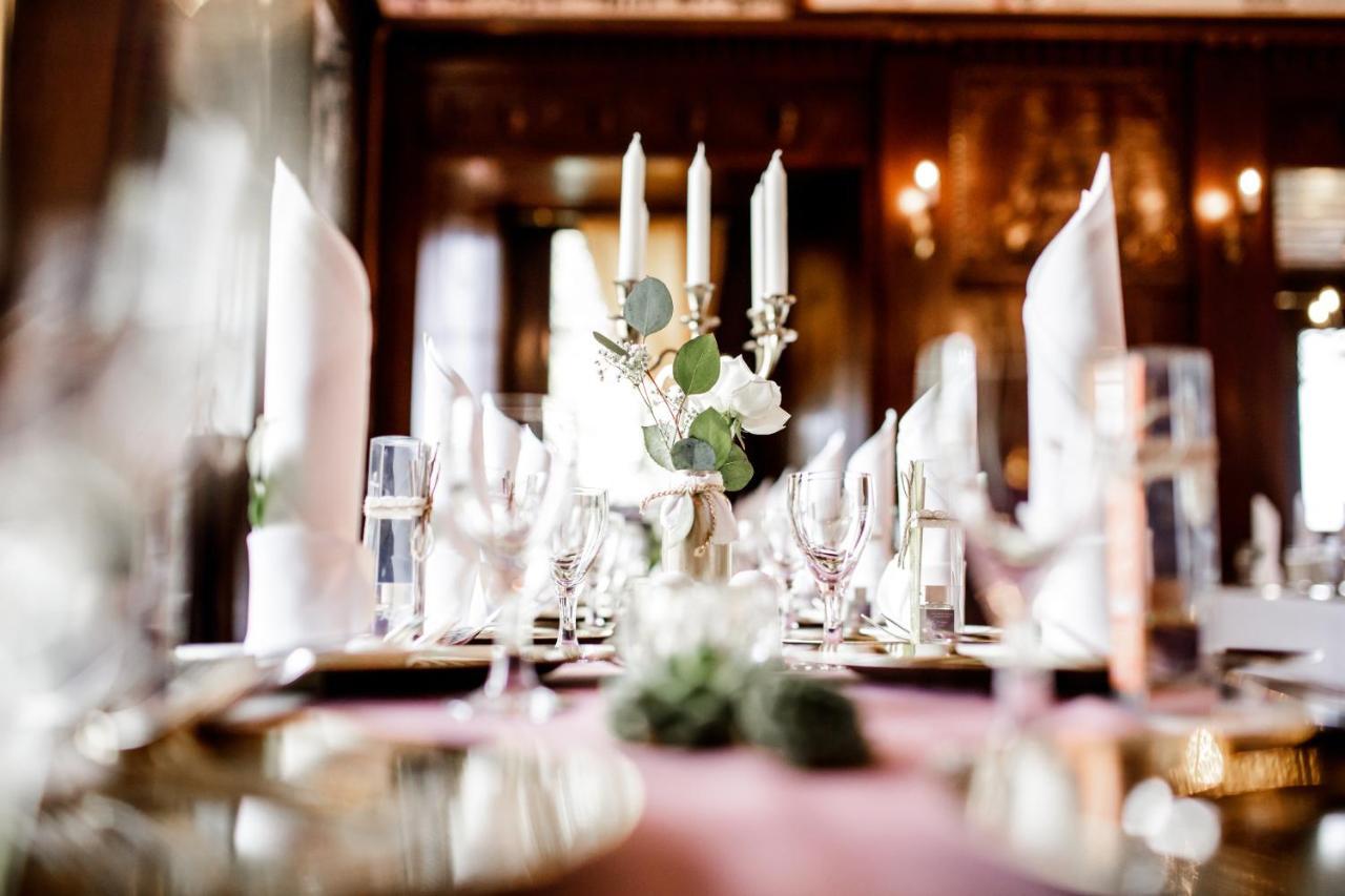Schlosshotel Elgersburg ภายนอก รูปภาพ