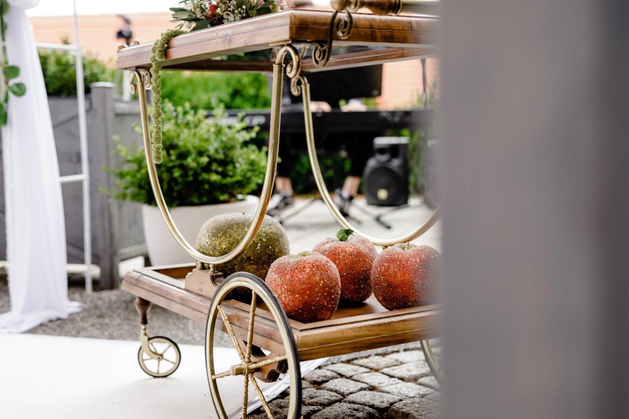 Schlosshotel Elgersburg ภายนอก รูปภาพ